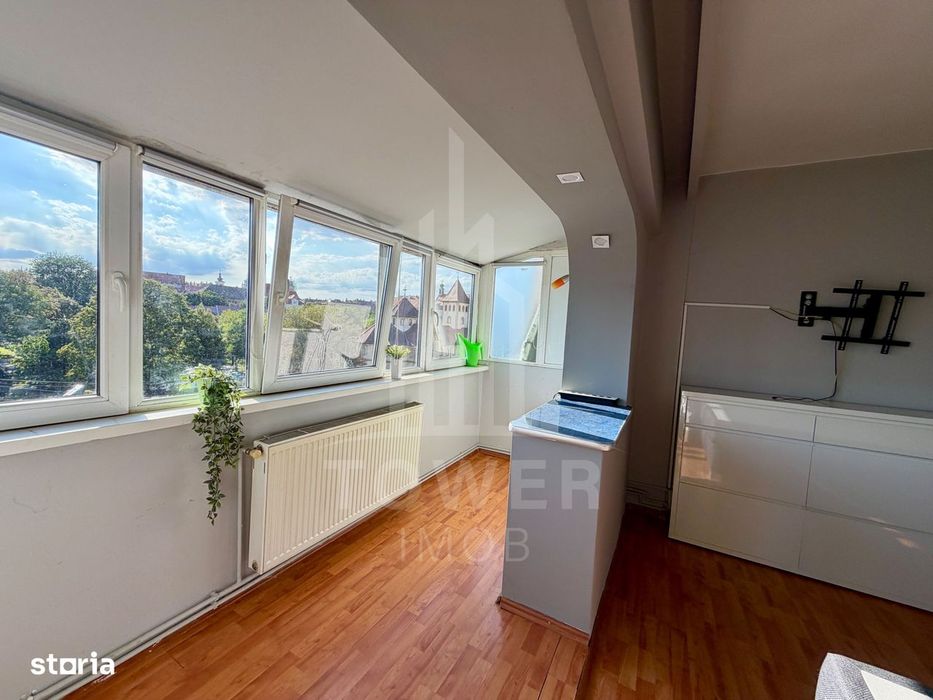 Apartament 3 camere-zona centrală