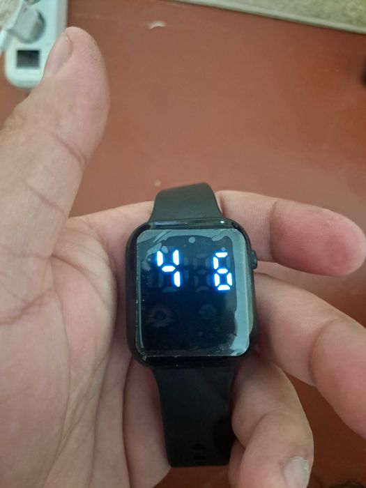 Продам чысы электронный