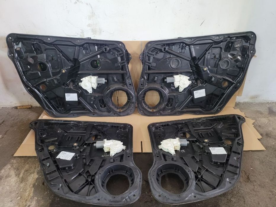 Macara Geam Electrica Fata Spate Mercedes ML GLE W166 An 2011-2019 Volan Stanga
