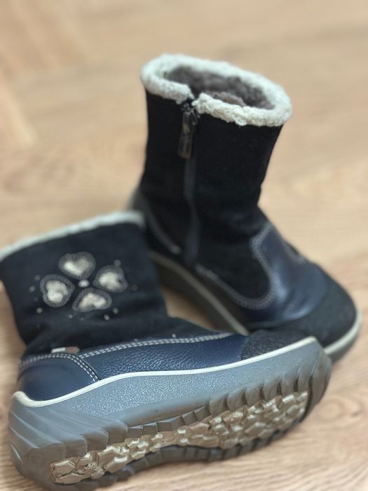 Продам зимние сапоги