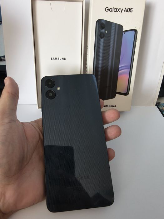 Samsung Galaxy A05 negru - nou full box
