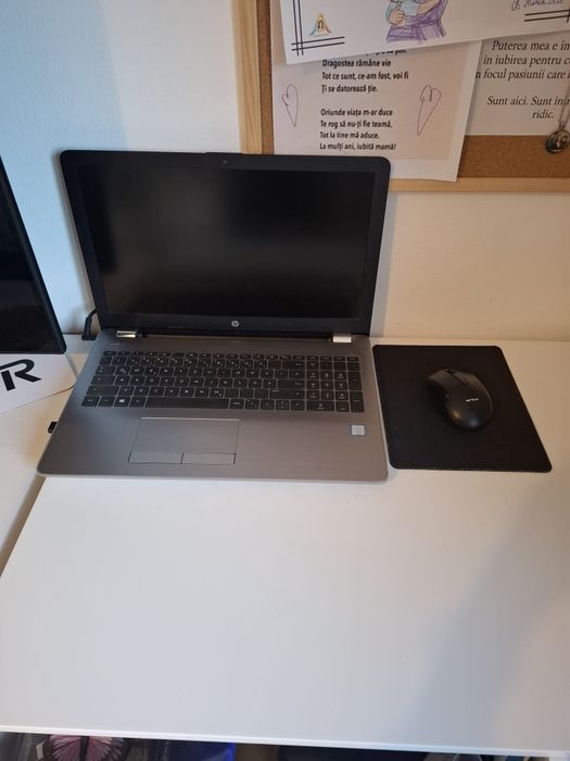 Laptop HP I3 250 G6