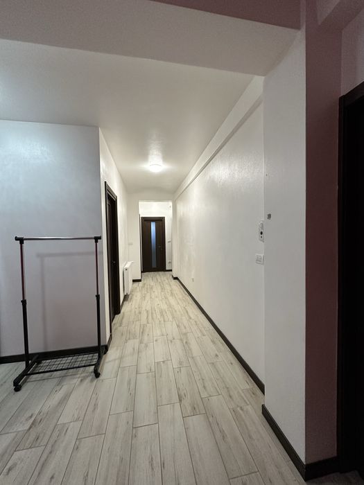 Inchiriez APARTAMENT-TECUCI km 0. Curat, bloc nou, modern si utilat!