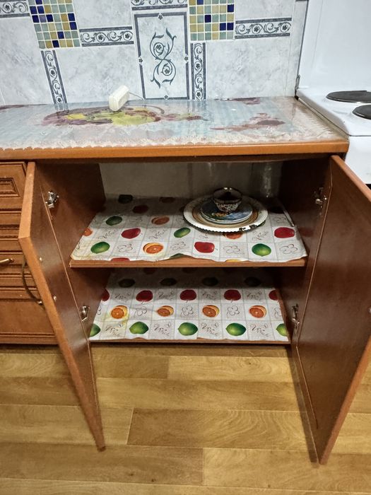 Продам кухонный гарнитур!