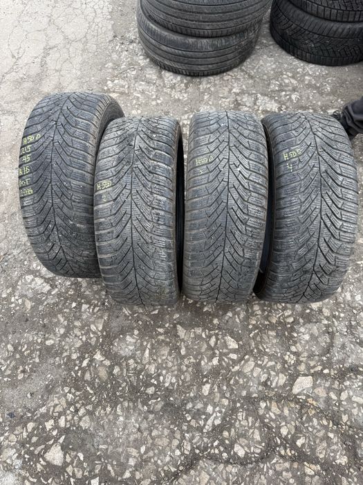 4 броя зимни Kumho 215/45 R16 Dot 2024 ном 500