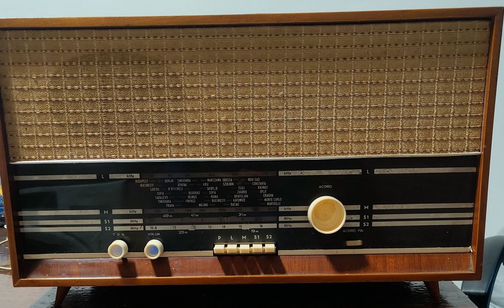 Radio Vintage Electronica Select T 68