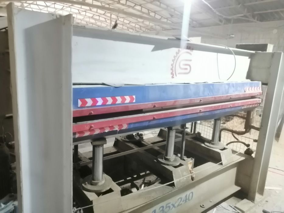 Мойли Горячий пресс сотилади