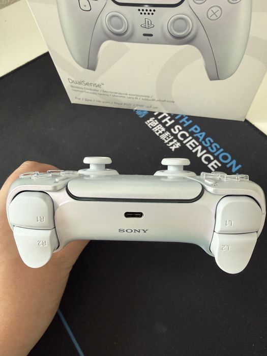 Sony DualSense Chroma Pearl Белый