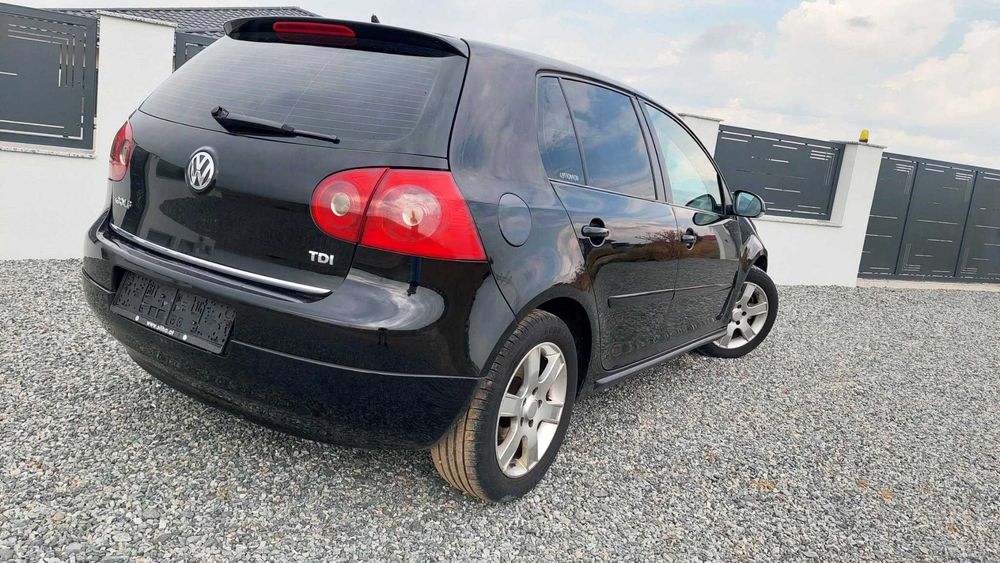 VW Golf 5 1.9 tdi 90 cai an 2007