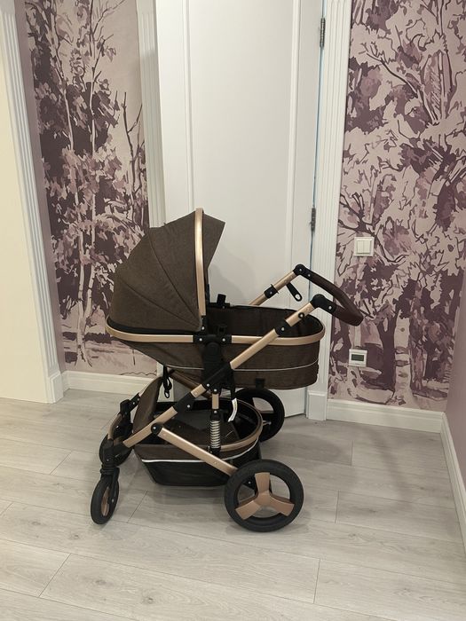 Коляска люлька и прогулочная