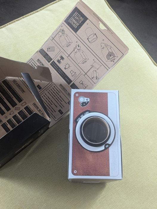 Smartphone Projector 2.0 Cinema in a Box