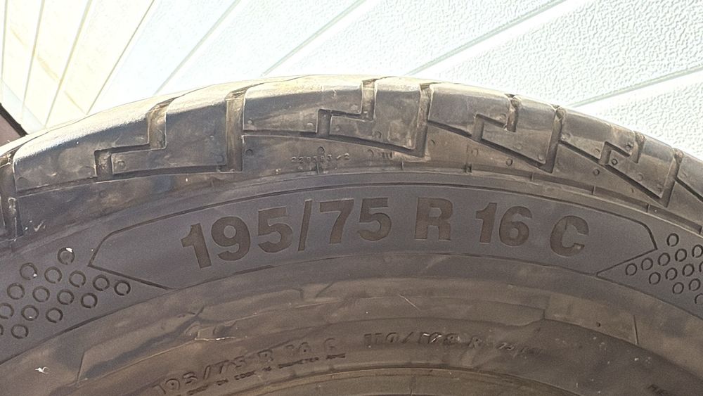 Vand anvelope camion si camioneta