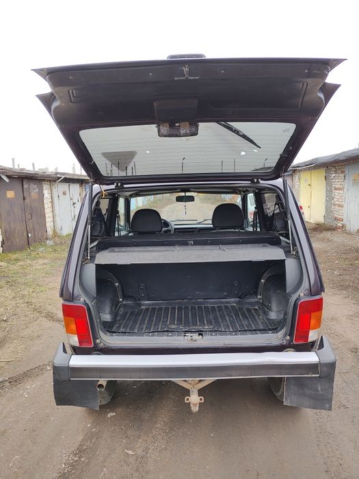 Нива Рысь 212140