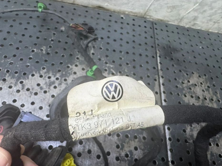 Cablaj instalatie electrica usa dreapta fata vw golf 5 1k1k3971121j