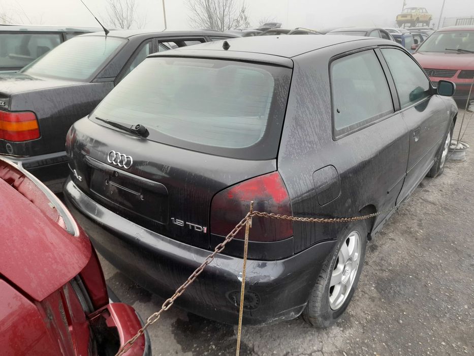 На части! Audi A3 1.9 TDI