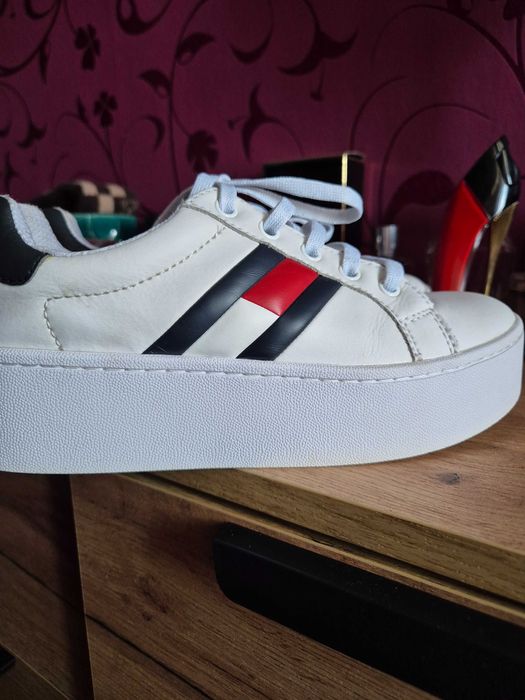 Tommy Hilfiger дамски маратонки