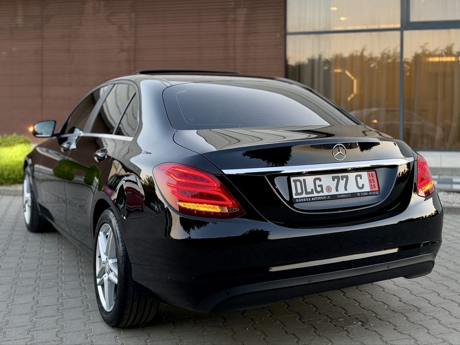 Mercedes Benz C220 2016 Avantgarde•2.2CDI 170CP Euro 6• Distronic Plus• Line-Side Assist•Camere 360•Trapă • FULL  DOTARII !!!