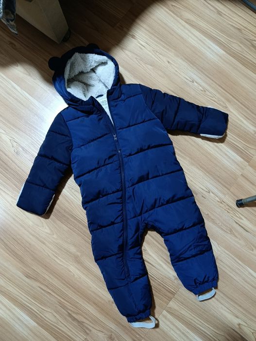 Комбинезон в идеальном состоянии на 2/3 года