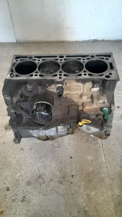 Продам блок двигателя