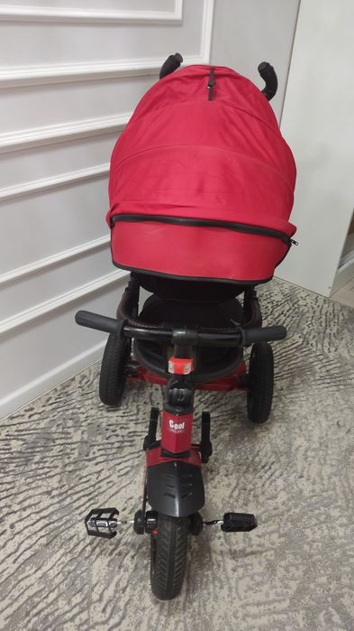 Продам велосипед с родительской ручкой