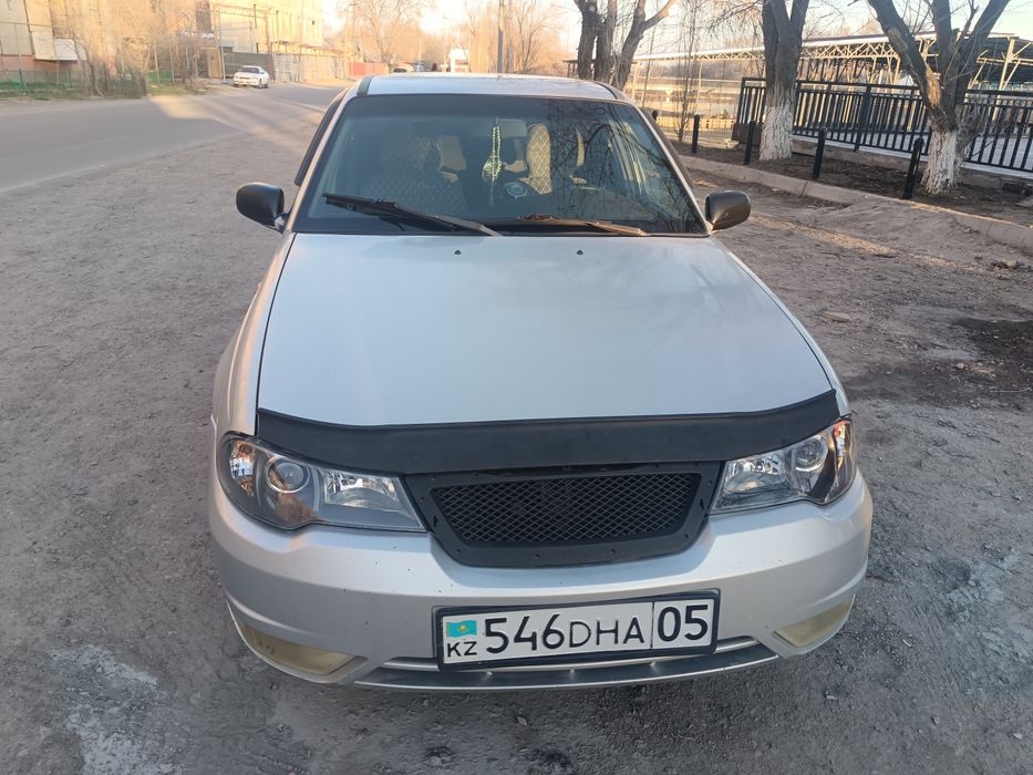 Срочно продам нексию