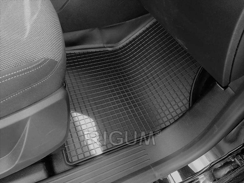 Гумени стелки или багажник RENAULT KANGOO MERCEDES CITAN от 2021 г.