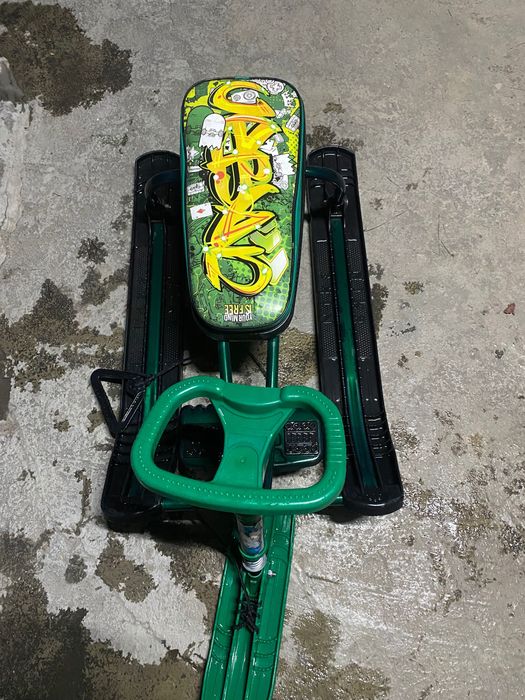 Снегокат в отличном состоянии