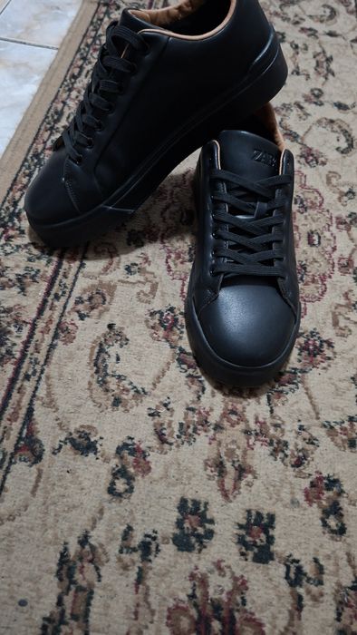 Новые красовки продаю