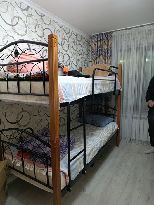 Двухъярусная кровать