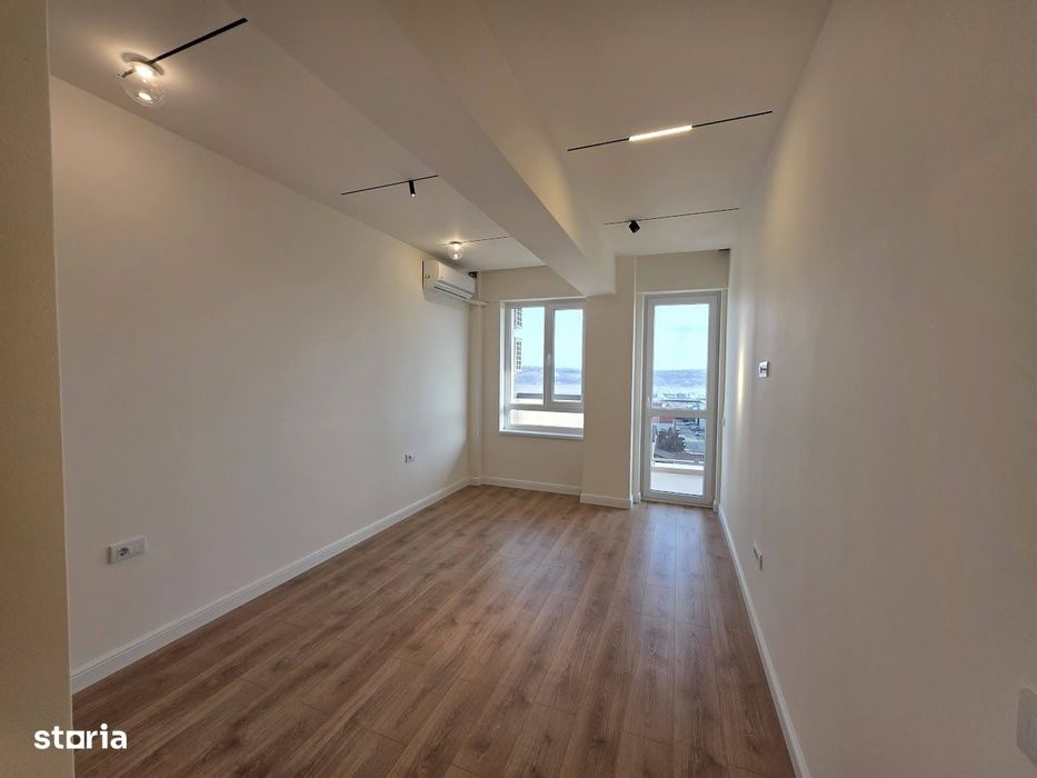Apartament cu 3 camere de vanzare tip penthouse, Valea Lupului