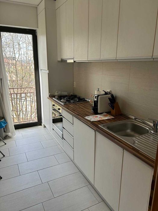 Inchiriez apartament Zorilor