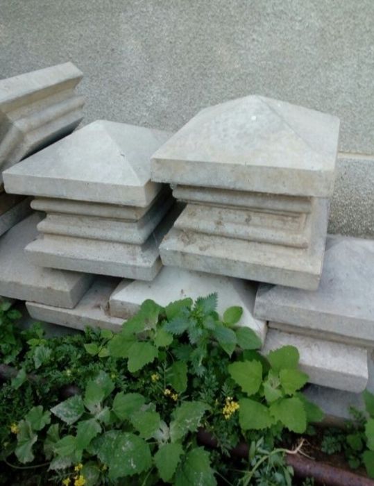 Capace de gard din beton