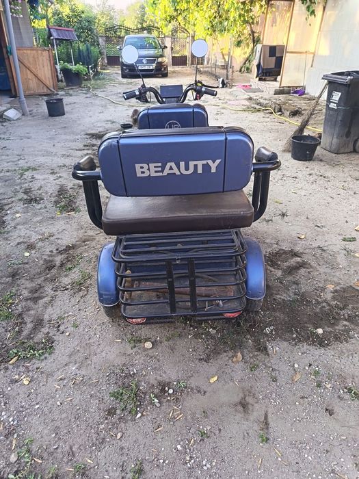 Triciclu Electric în stare perfecta de funcționare.