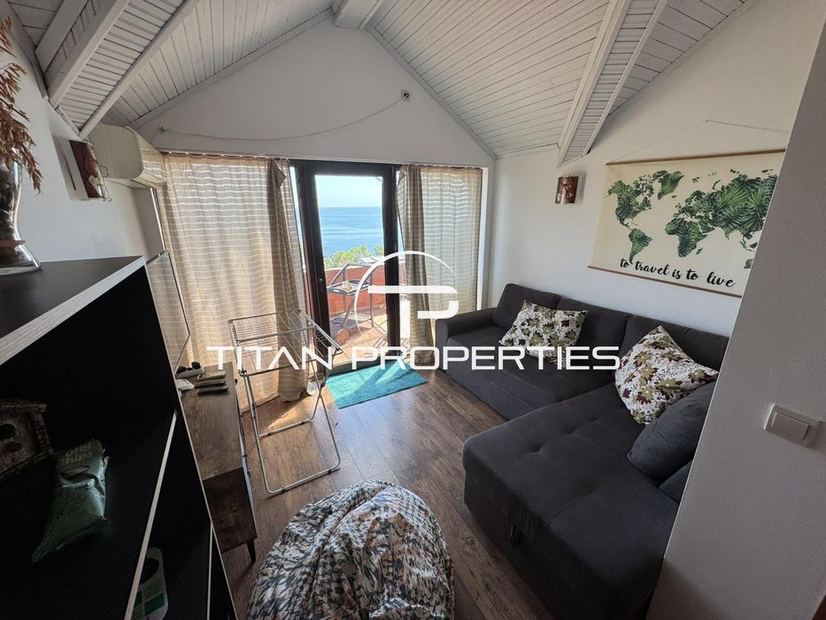 Ексклузивна оферта! Къща с панорамна гледка и двор в гр. Созопол улиц