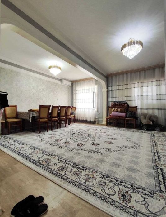 Продаётся квартира 4/5/5 в сергели-3, улучшеная планировка