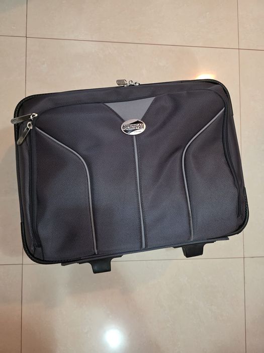 Set 3 trolere American Tourister