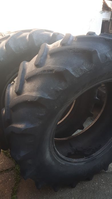 Cauciucuri tractor pentru 520/70R34