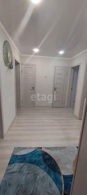 Сдается 3х комн квартира