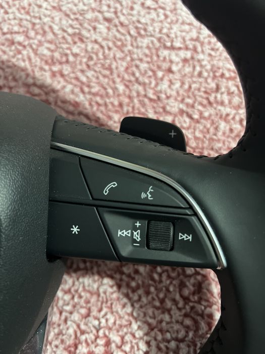 Audi Q7 4M волан