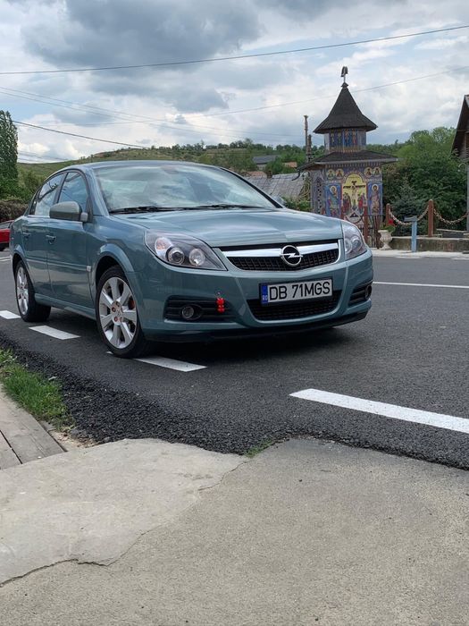 Vând Opel Vecta C