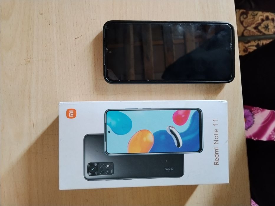 Редми нот 11.
 2022