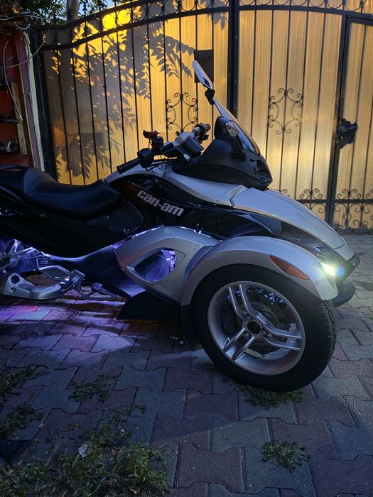 Vand Can Am Spyder RS -2009- AUTOMAT-PRET FIX! NU accept variante!