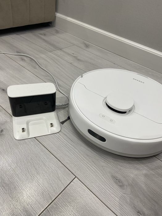 Робот пылесос фирмы dreame d9 max gen2