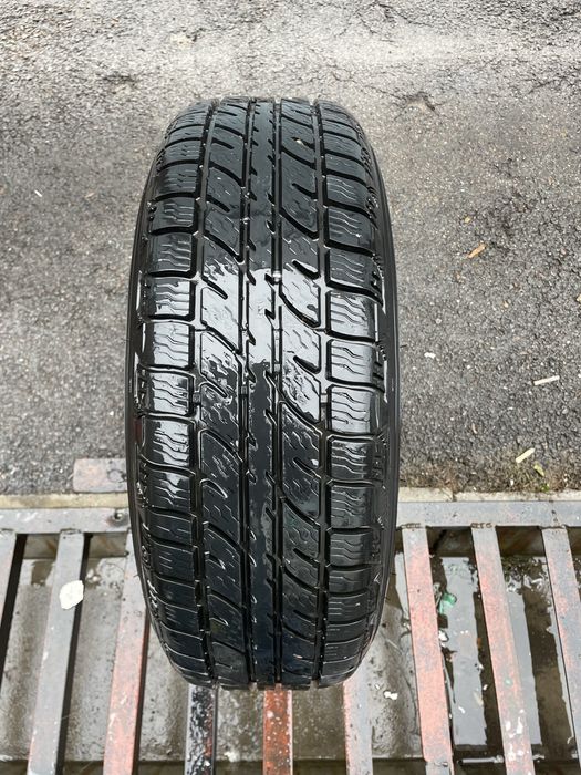 Продам срочно резина почти новый