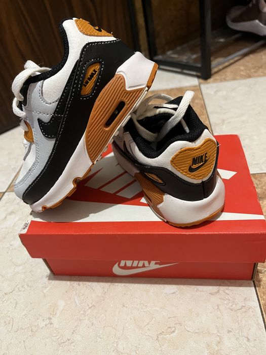 Детски маратонки Nike Air max
