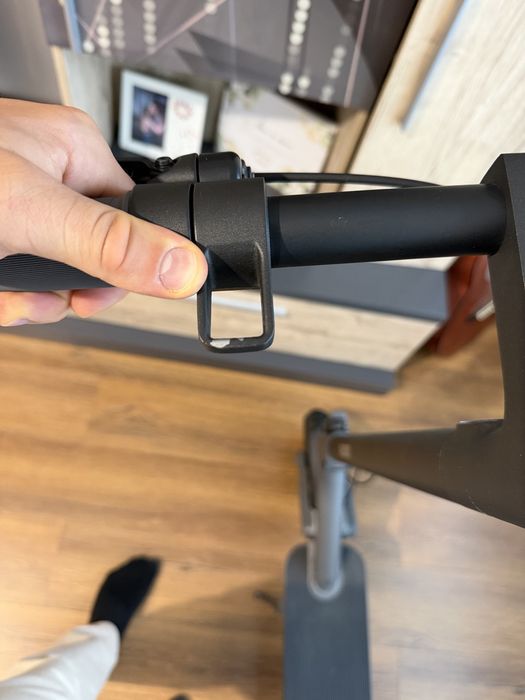 Trotinetă Xiaomi Electric Scooter 4 Ultra - încă în garanție