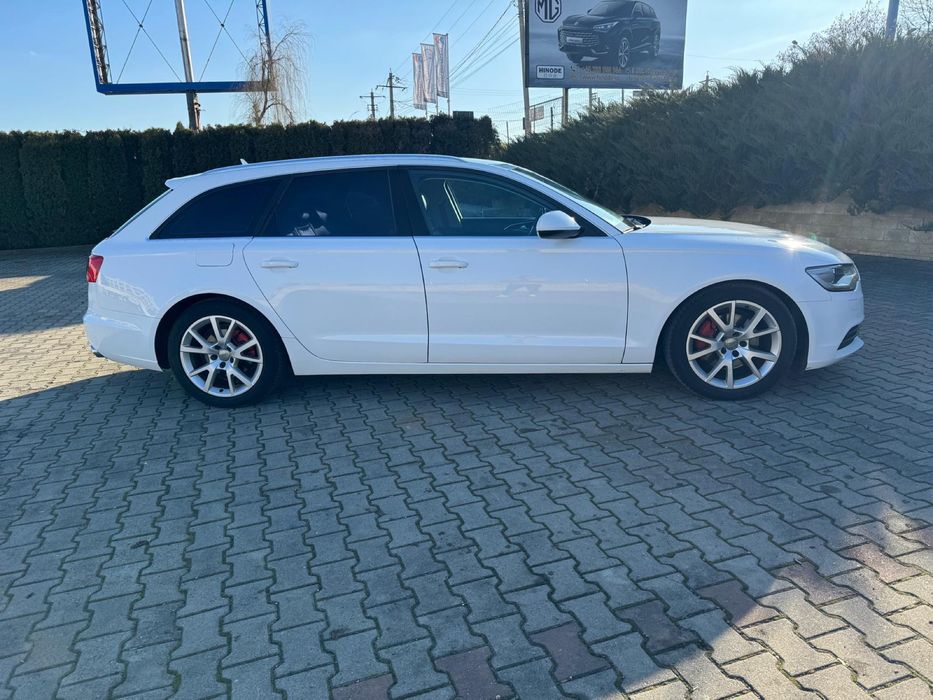 Audi A6  2.0TDI 2012  Bi-xenon/piele