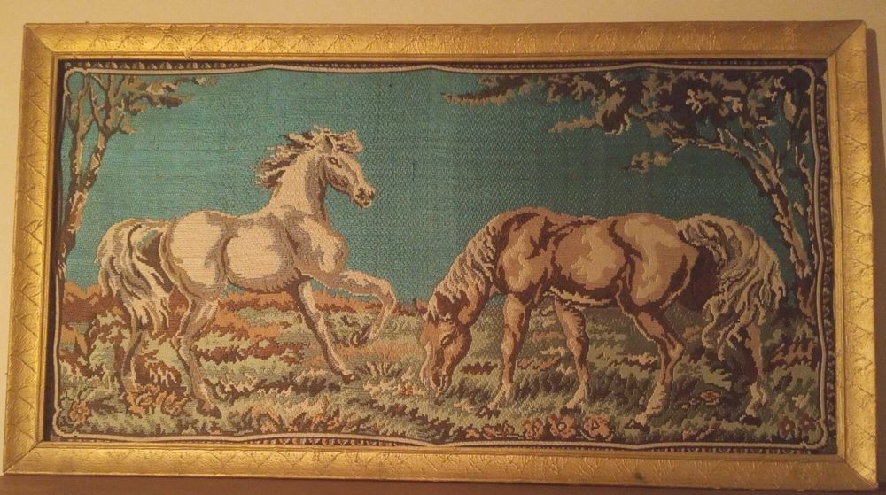 Гоблен, изобразяващ пасящи коне