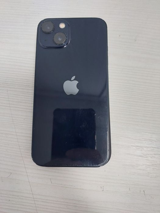 Apple iPhone  13