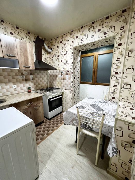 Продаю 2/3/4 БиЙ метро